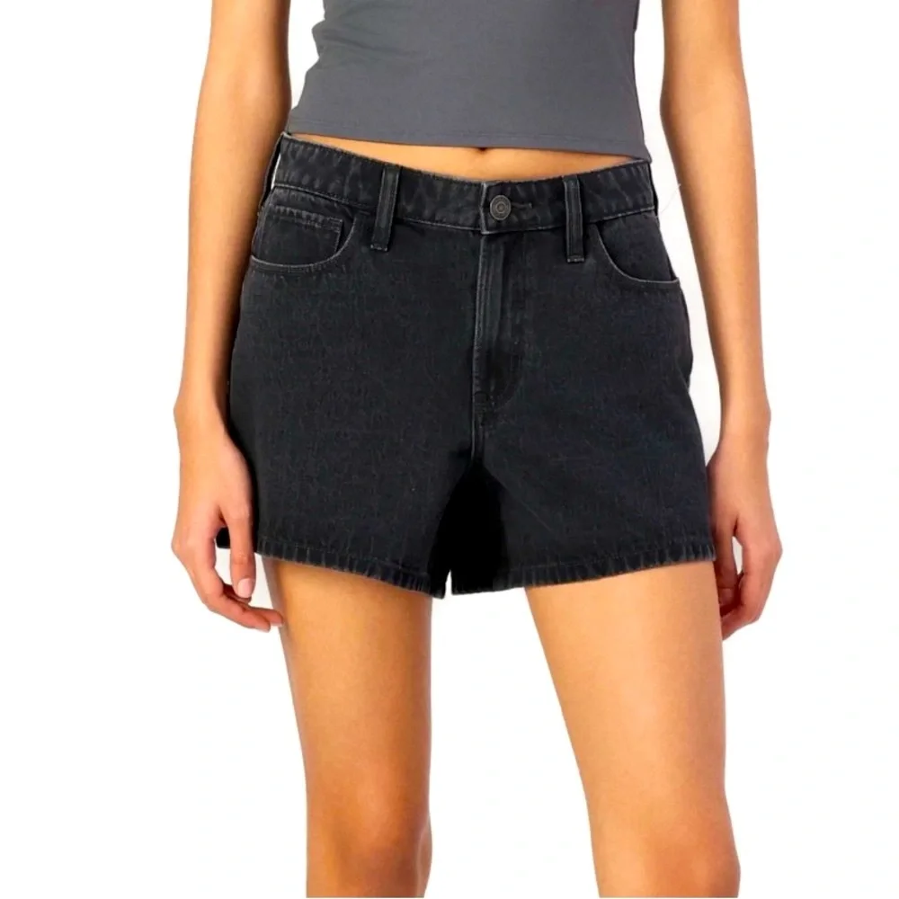 Hollister high- rise ,Black Jean Shorts Stretchy Cut-Off Design - Picture 2 of 11